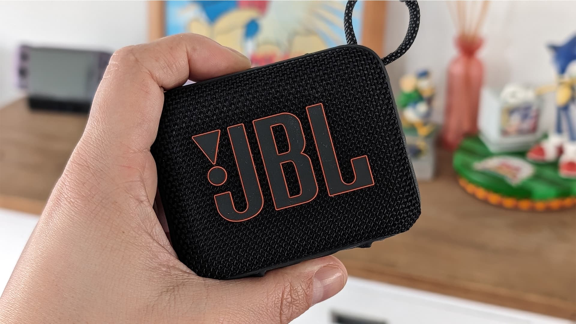 Review JBL Go 4 – Klein kastje, vol geluid