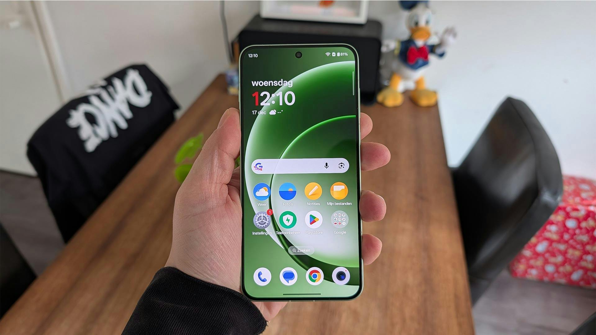 Review OnePlus 15R - Slankt het topmodel prima af